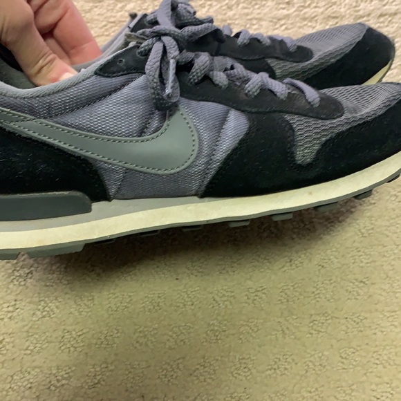 Nike sneakers - Picture 4 of 11